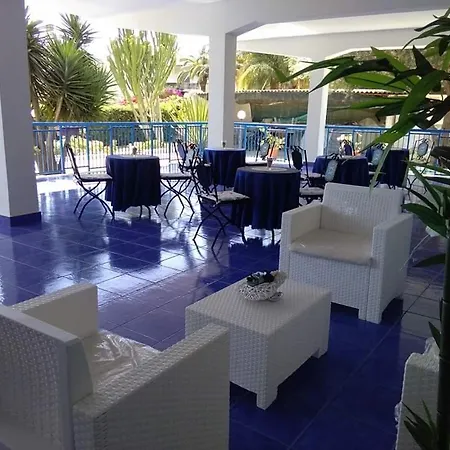 Bed & Breakfast Nido Colorato Fontane Bianche